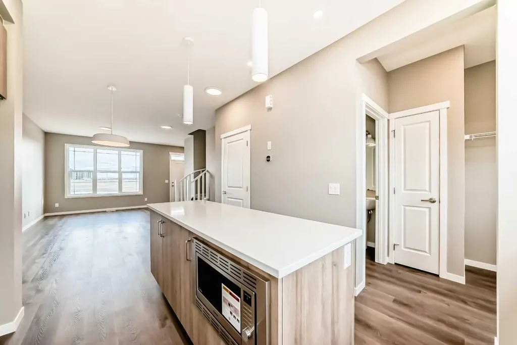 1328 Mahogany Boulevard SE Calgary AB T3M 3E1