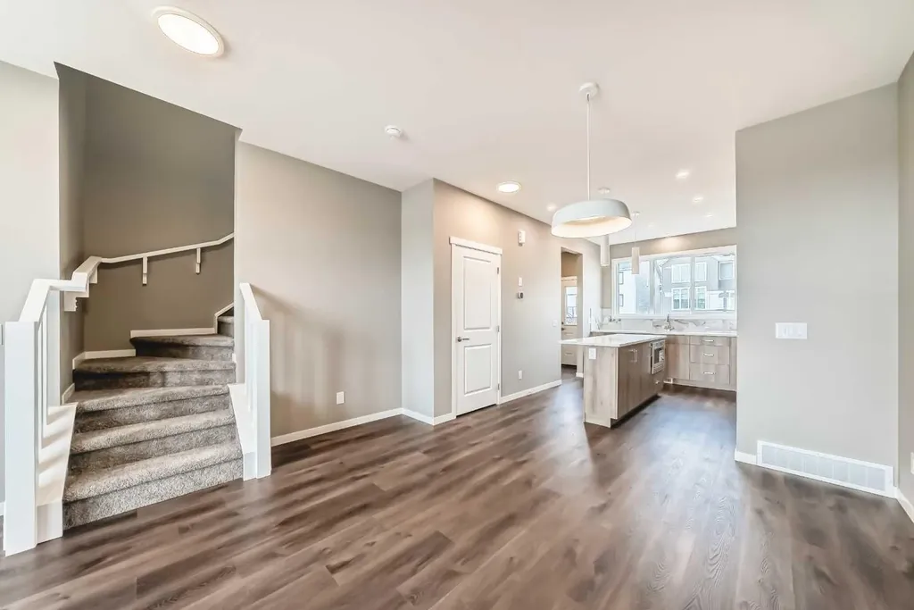 1328 Mahogany Boulevard SE Calgary AB T3M 3E1