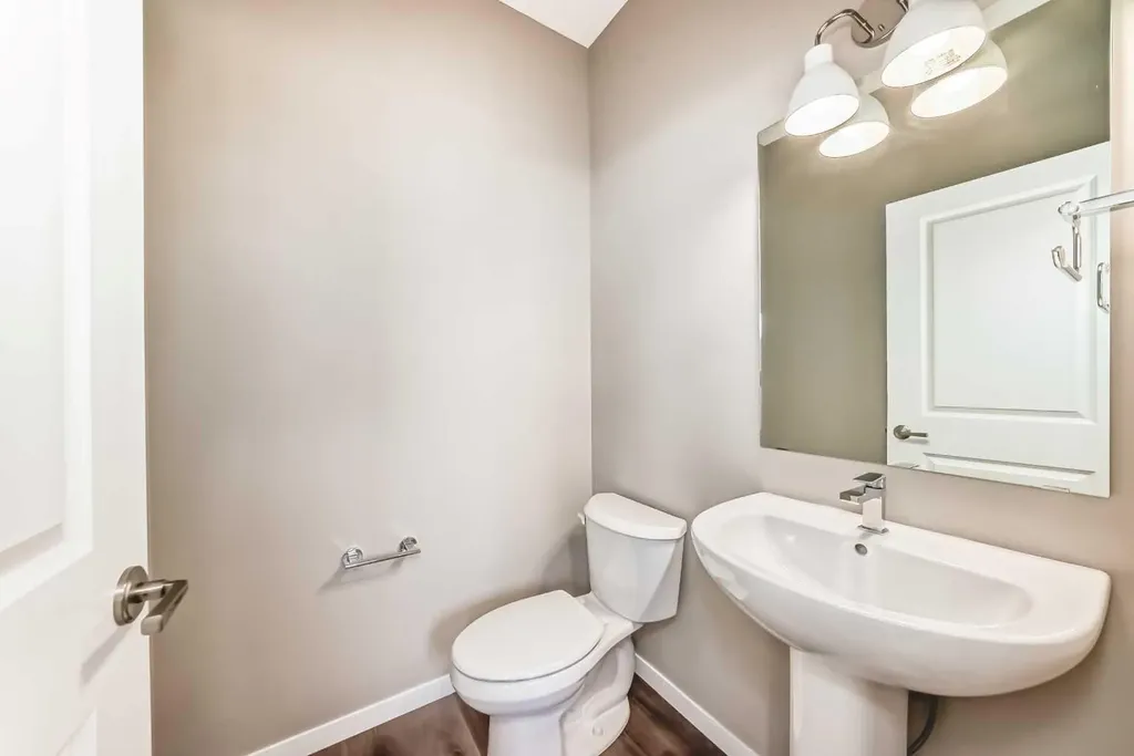 1328 Mahogany Boulevard SE Calgary AB T3M 3E1