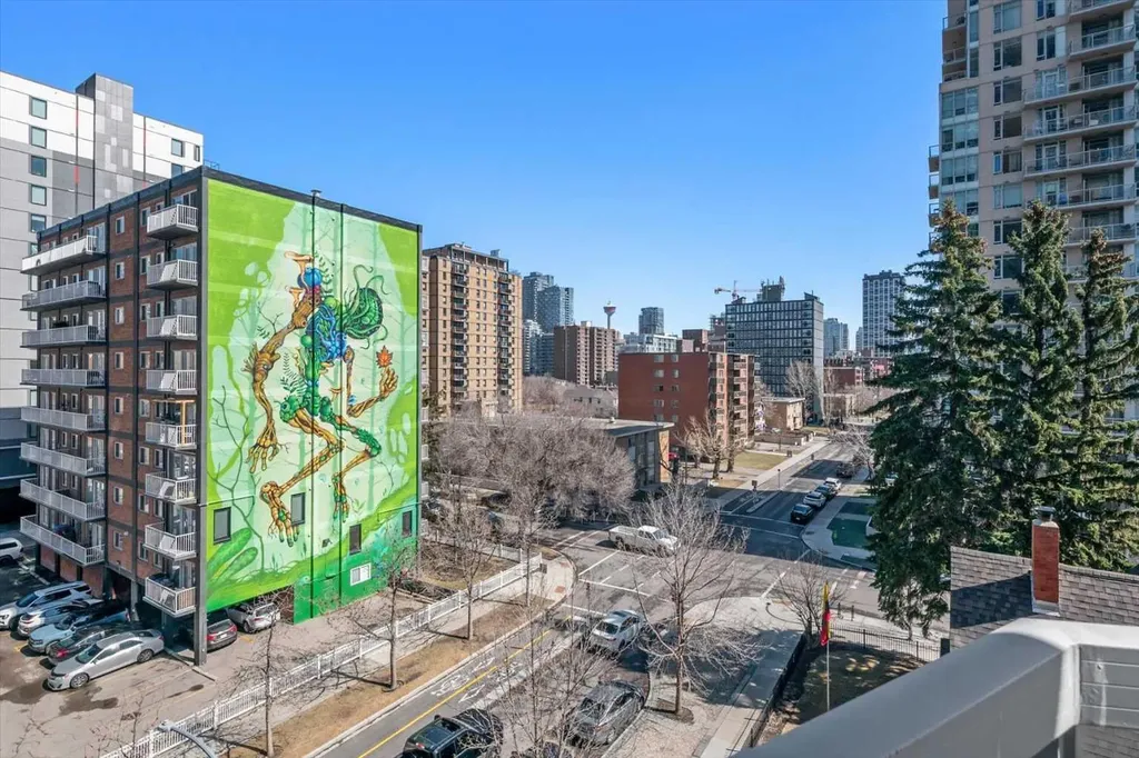 817 15 Avenue SW Calgary AB T2R 0H8