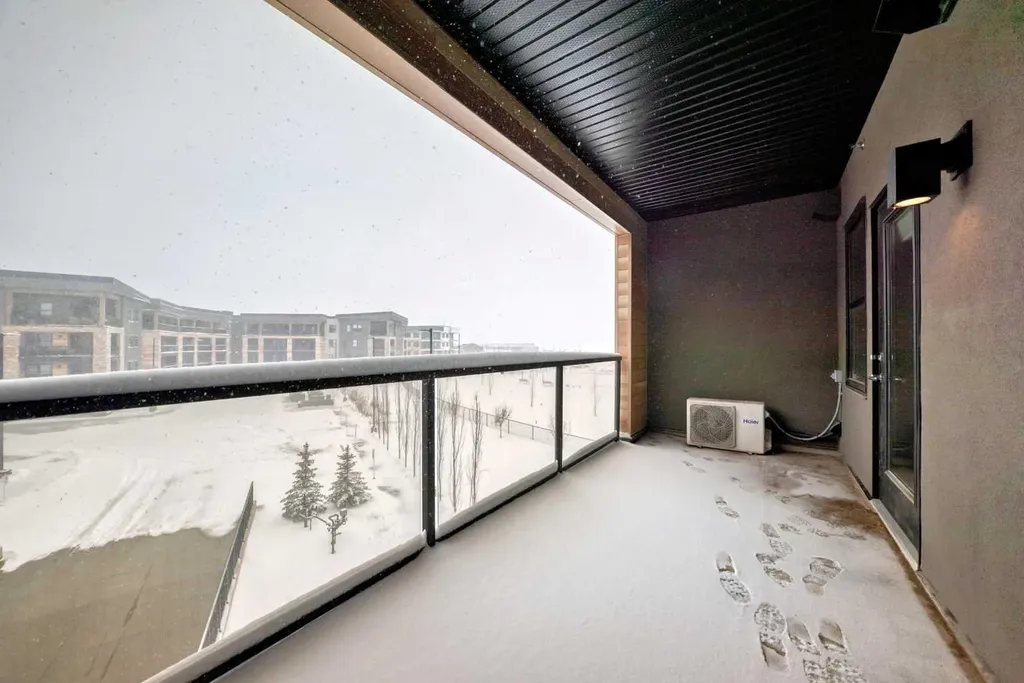 55 Wolf Hollow Crescent SE Calgary AB T2X 5K9