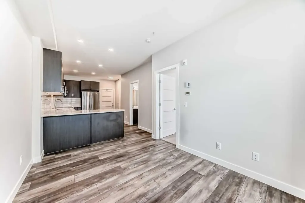55 Wolf Hollow Crescent SE Calgary AB T2X 5K9