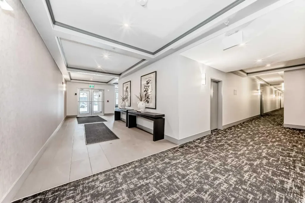 55 Wolf Hollow Crescent SE Calgary AB T2X 5K9