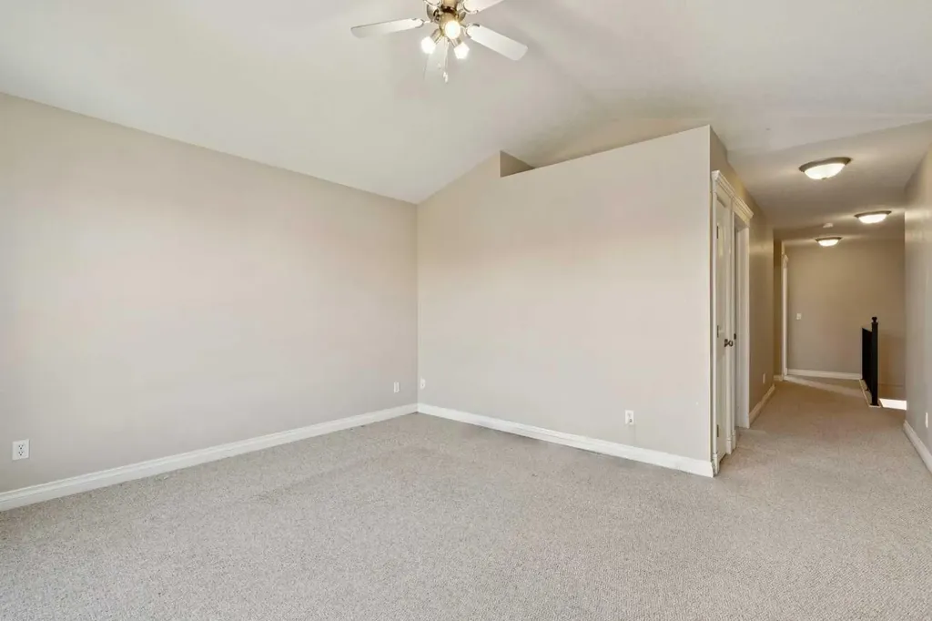 184 Cimarron Park Circle Okotoks AB T1S 2H5