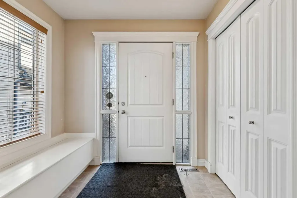 184 Cimarron Park Circle Okotoks AB T1S 2H5