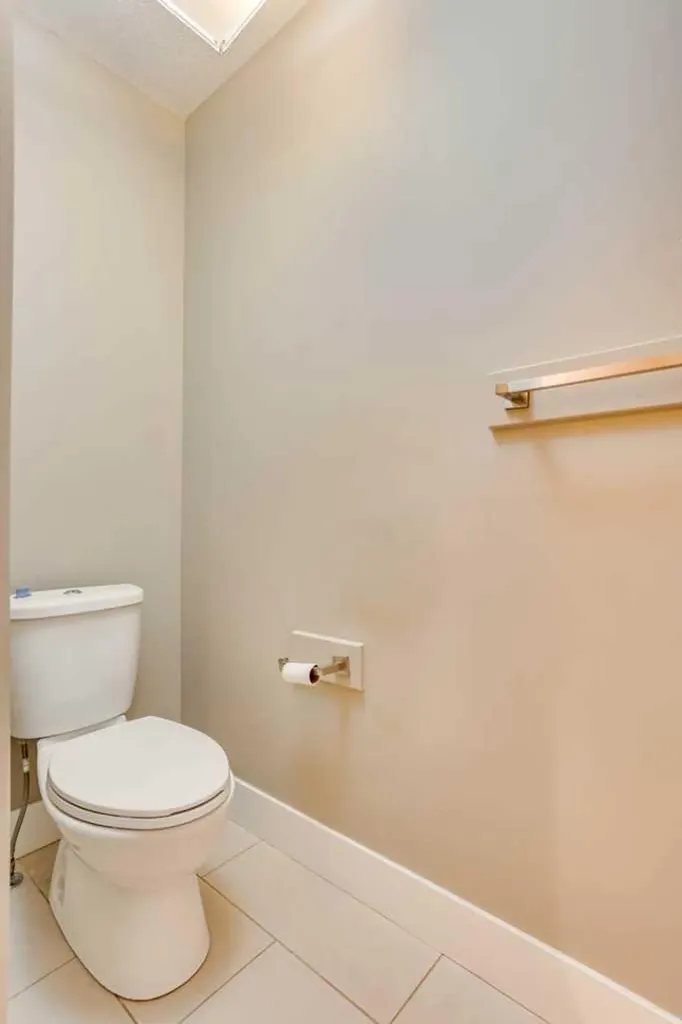 208 Sparrow Hawk Drive Fort Mcmurray AB T9K 0Y8