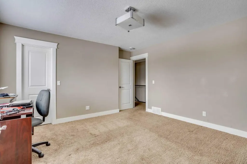 208 Sparrow Hawk Drive Fort Mcmurray AB T9K 0Y8
