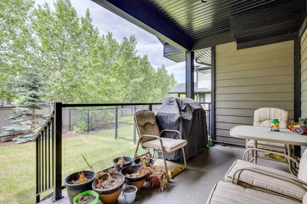 208 Sparrow Hawk Drive Fort Mcmurray AB T9K 0Y8