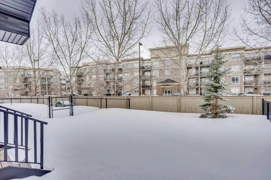 208 Sparrow Hawk Drive Fort Mcmurray AB T9K 0Y8