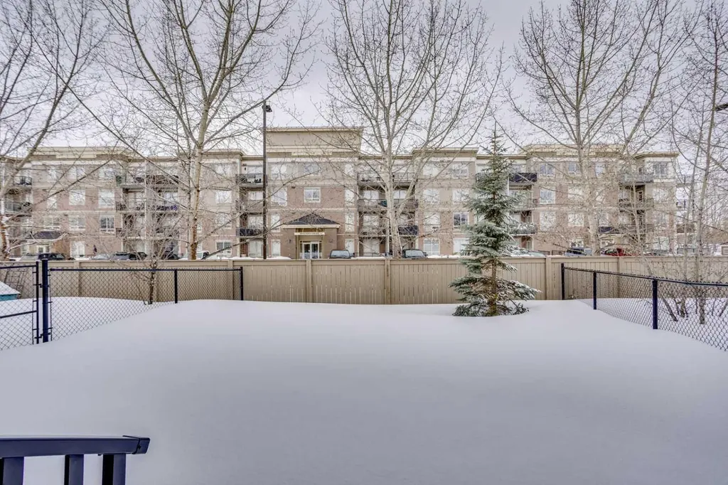 208 Sparrow Hawk Drive Fort Mcmurray AB T9K 0Y8