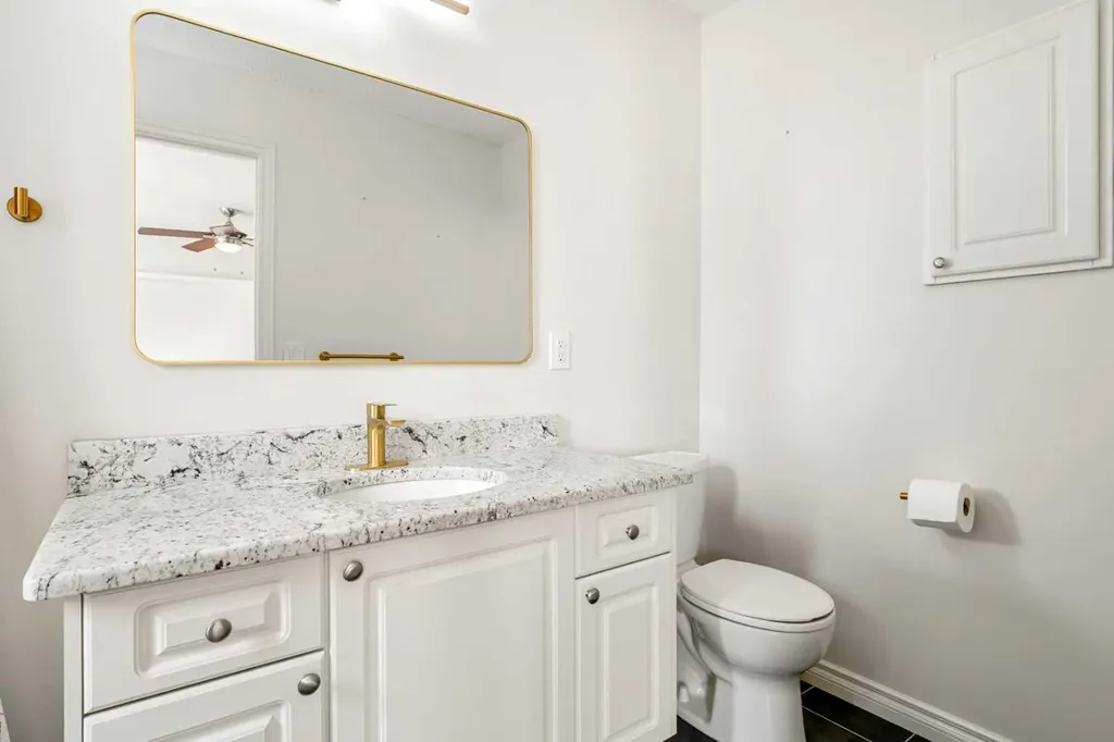1503 11 Street SW Calgary AB T2R 1R3