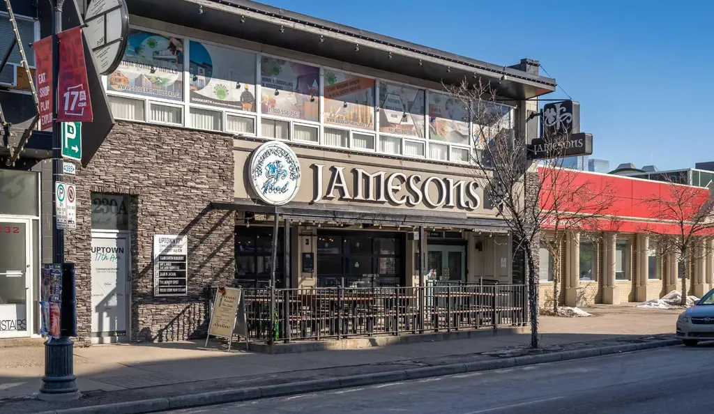 1503 11 Street SW Calgary AB T2R 1R3