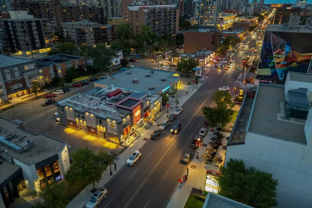 1503 11 Street SW Calgary AB T2R 1R3
