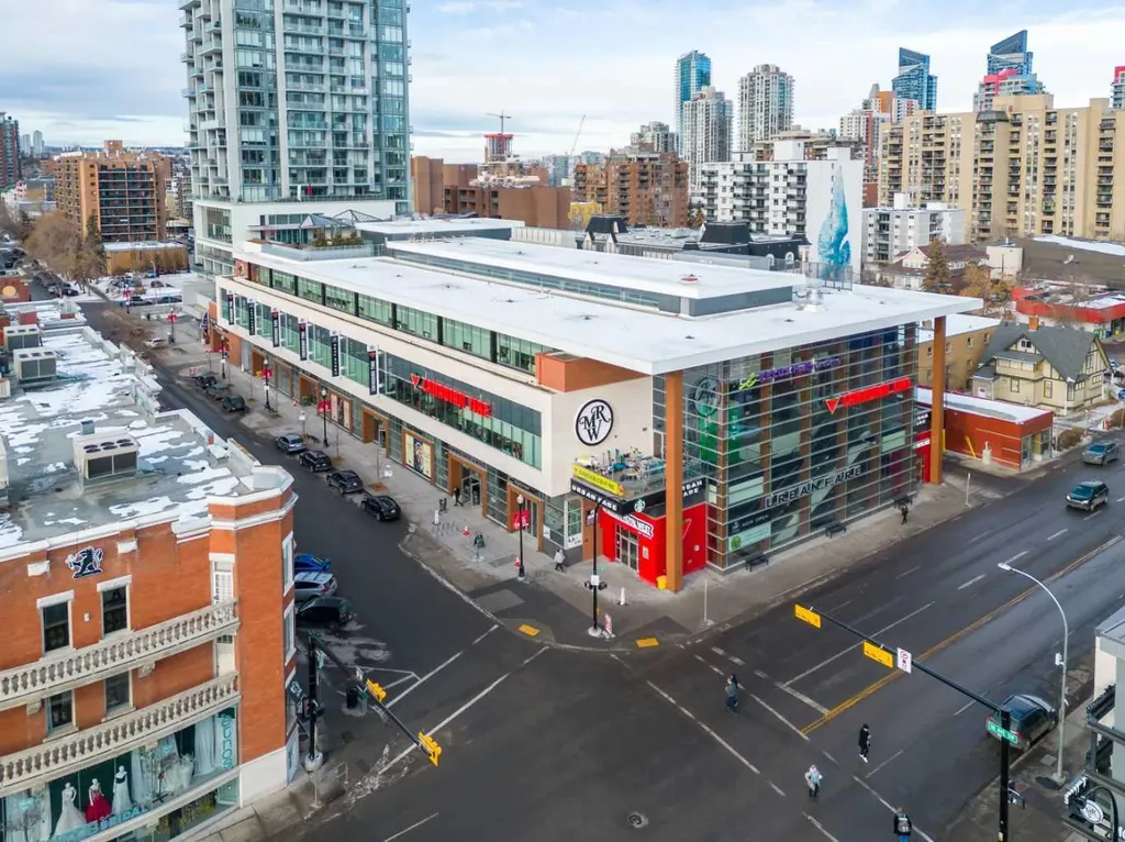 1503 11 Street SW Calgary AB T2R 1R3