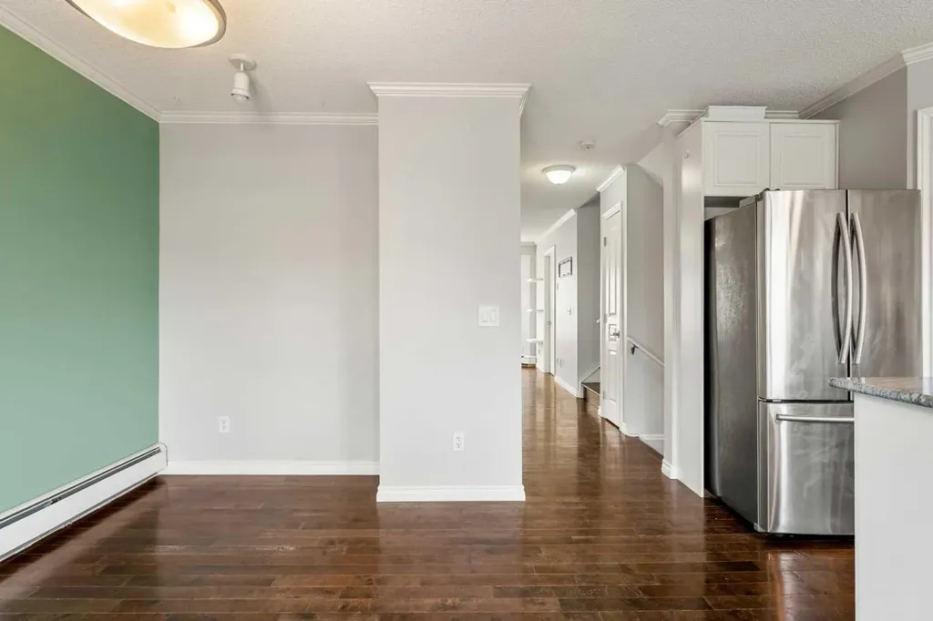 1503 11 Street SW Calgary AB T2R 1R3