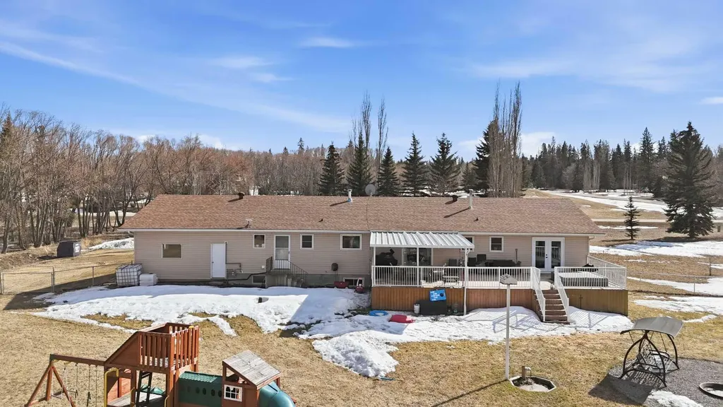 #80 C & E Trail 39235 Trail Rural Red Deer County AB T4S 2A7