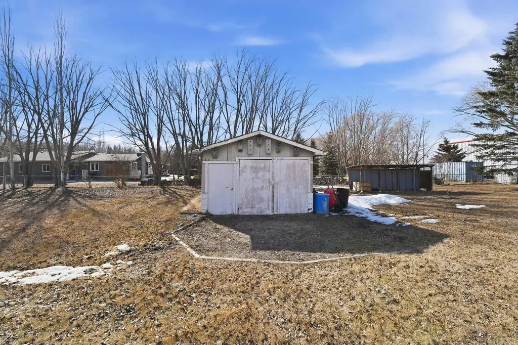 #80 C & E Trail 39235 Trail Rural Red Deer County AB T4S 2A7