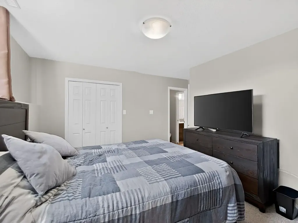 711 Sunset Place Coaldale AB T1M 0C5
