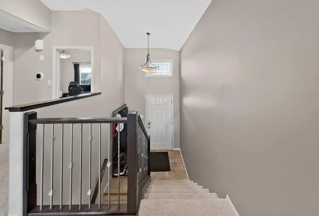 711 Sunset Place Coaldale AB T1M 0C5
