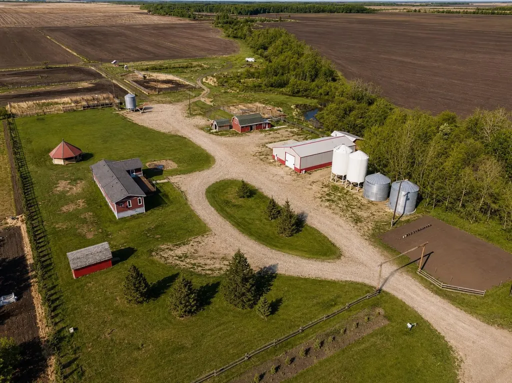 14074 Township Road 1050 Township Rural Mackenzie County AB T0H2H0