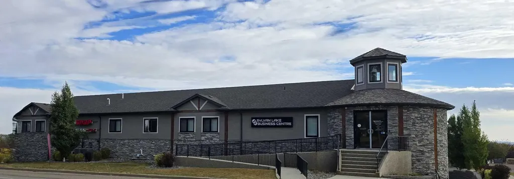 Sylvan Lake AB, 110 Pelican Place