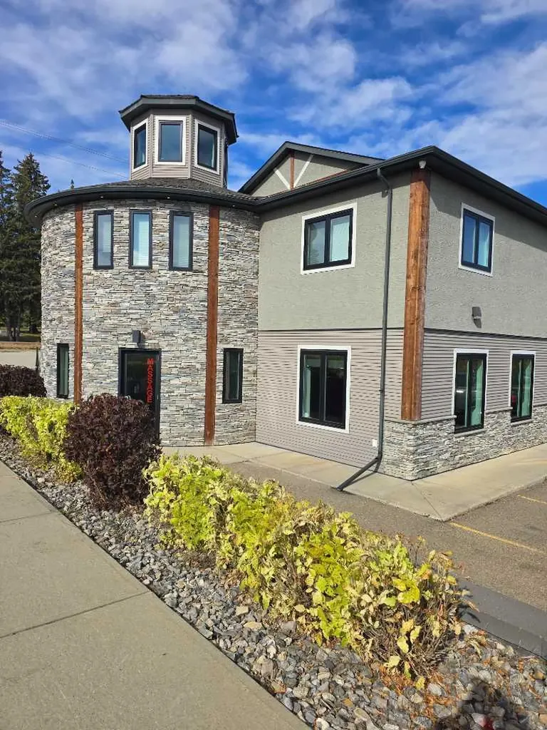 110 Pelican Place Sylvan Lake AB T4S 1K2