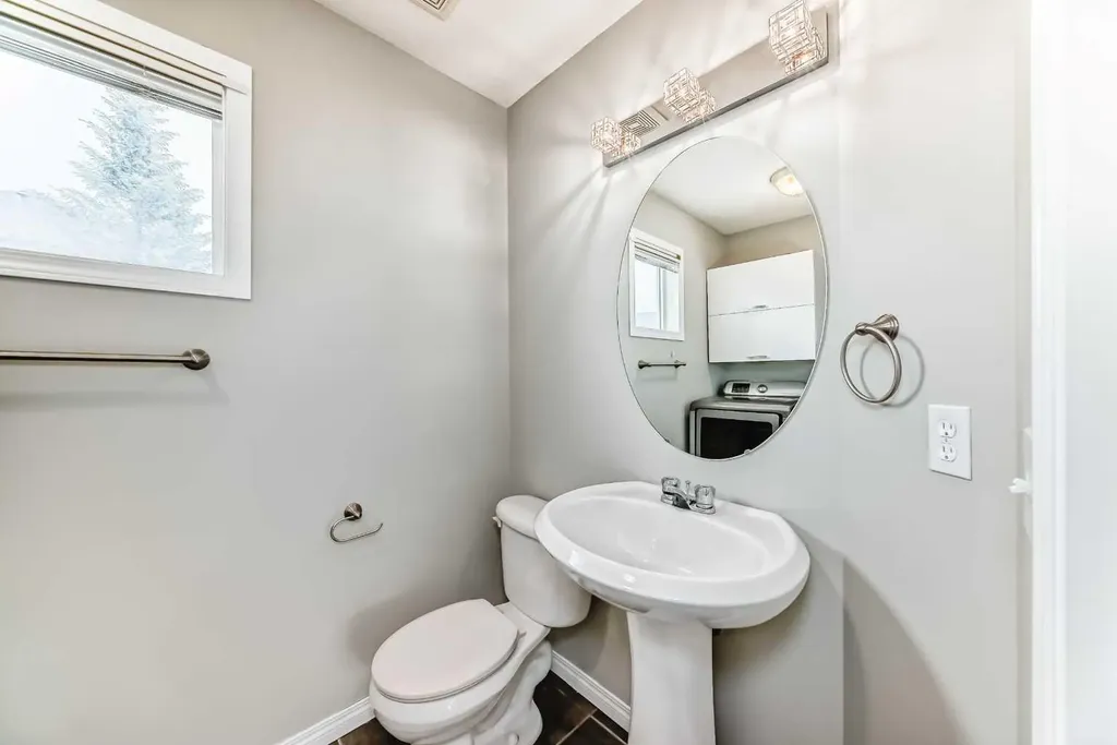 17 Copperfield Court SE Calgary AB T2Z 4Z3