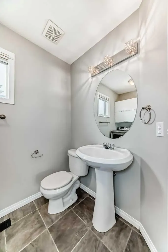 17 Copperfield Court SE Calgary AB T2Z 4Z3