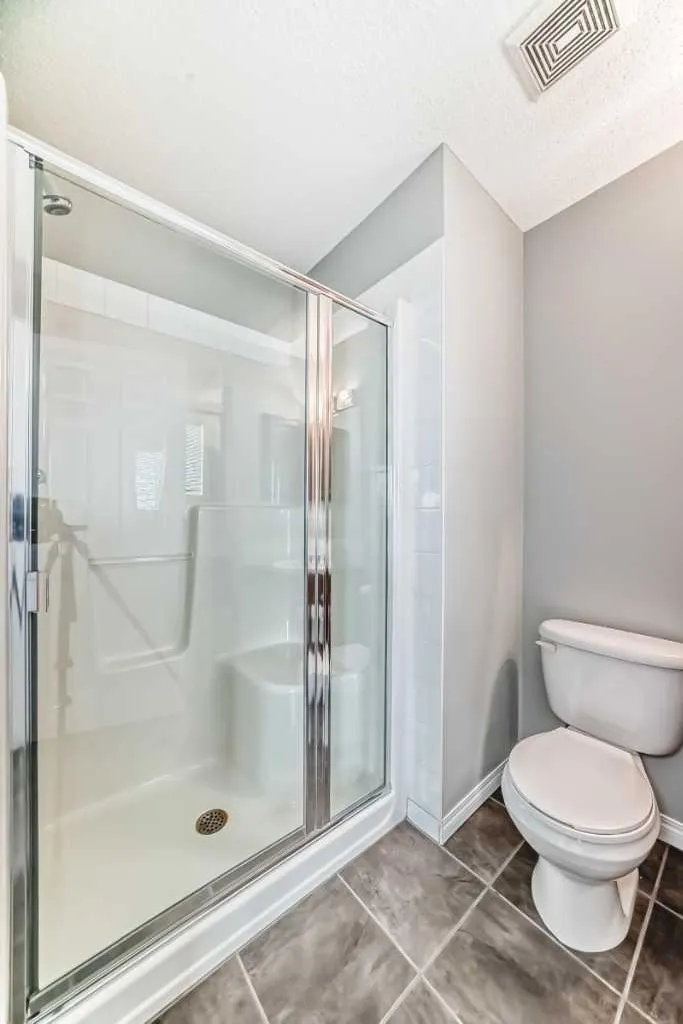 17 Copperfield Court SE Calgary AB T2Z 4Z3