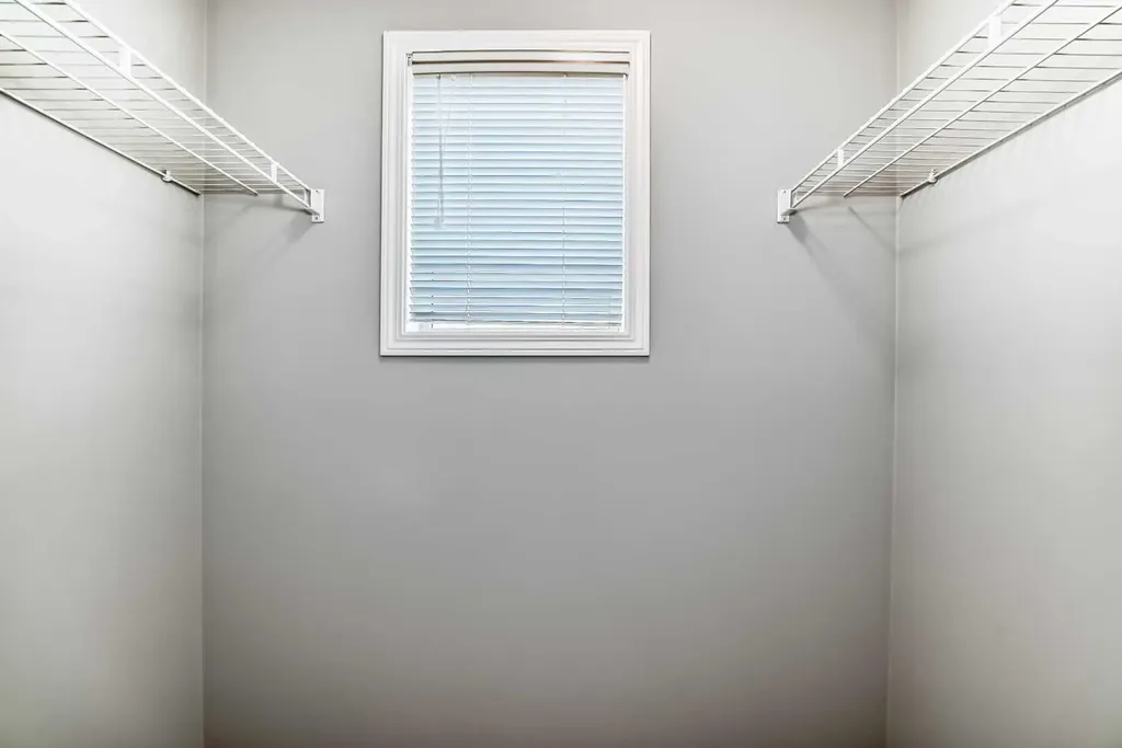 17 Copperfield Court SE Calgary AB T2Z 4Z3