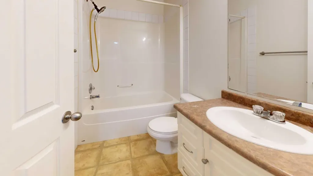 108 Pinnacle Boulevard Grande Prairie AB T8W 2V7