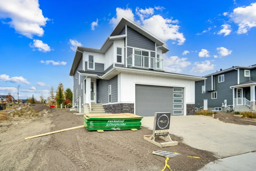 75 Sunvalley Way Cochrane AB T4C0X8
