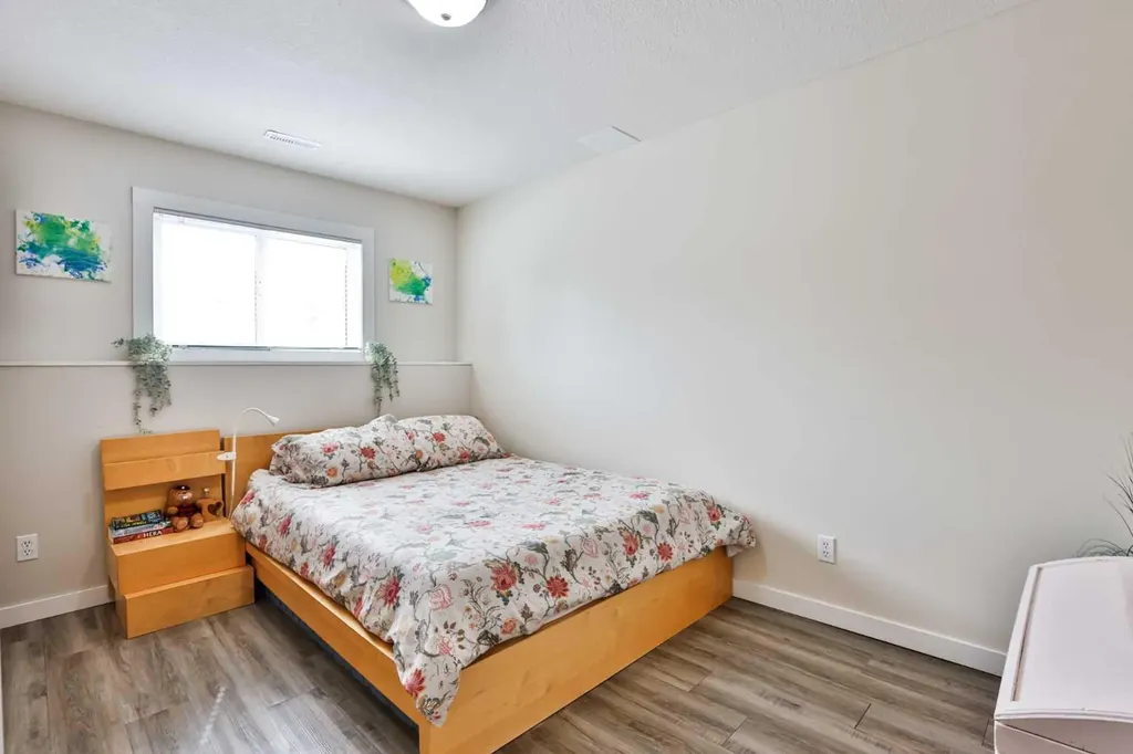 47 Highlands Place W Lethbridge AB T1J 4Y3