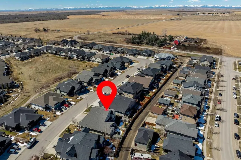 1910 High Park Circle NW High River AB T1V 0E7