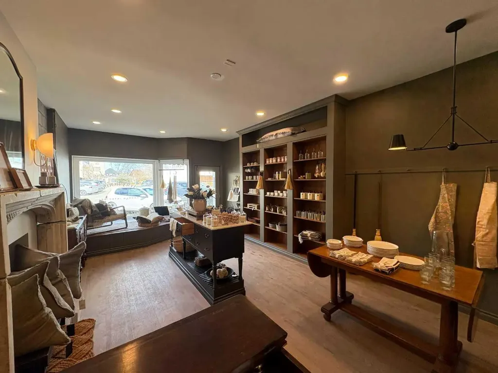 2021 19 Avenue Didsbury AB T0M 0W0