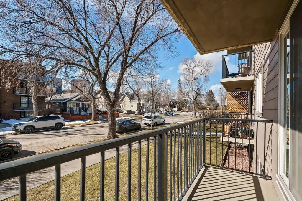 310 4 Avenue NE Calgary AB T2E 0J5