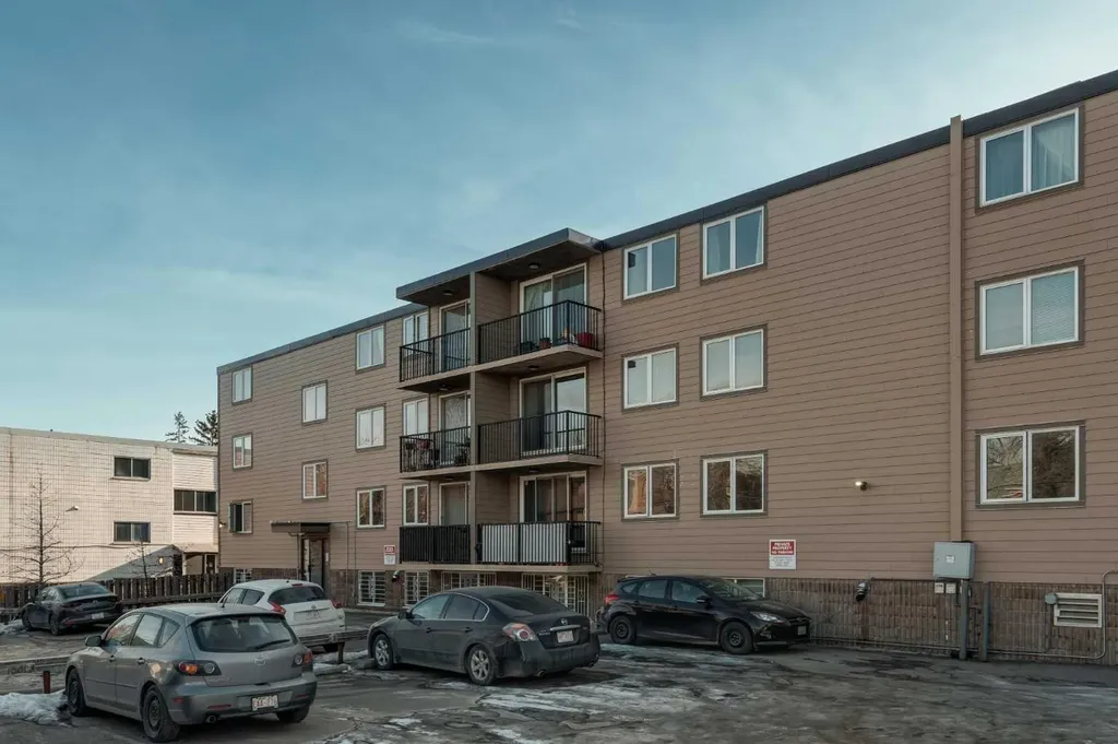 310 4 Avenue NE Calgary AB T2E 0J5