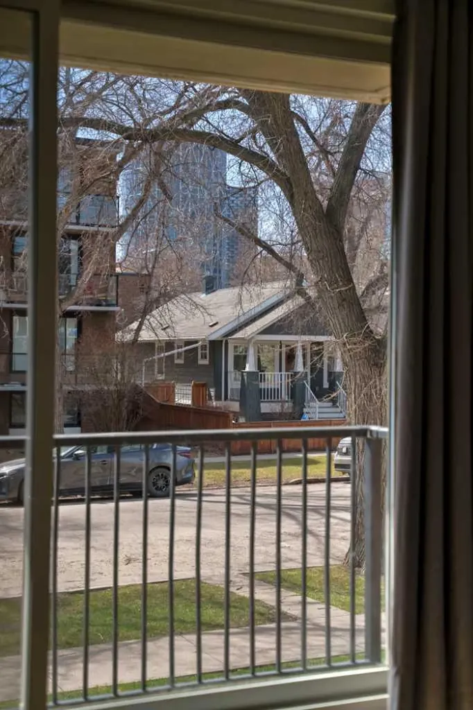 310 4 Avenue NE Calgary AB T2E 0J5