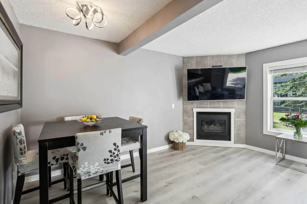 1336 154 Avenue SW Calgary AB T2Y 3E5