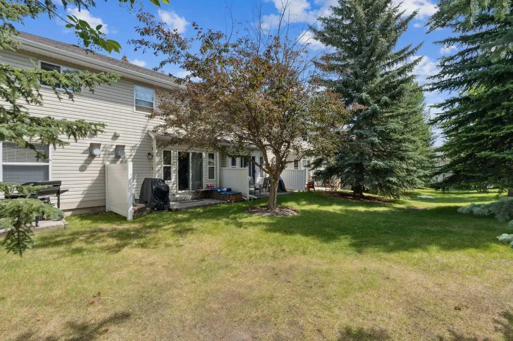 1336 154 Avenue SW Calgary AB T2Y 3E5