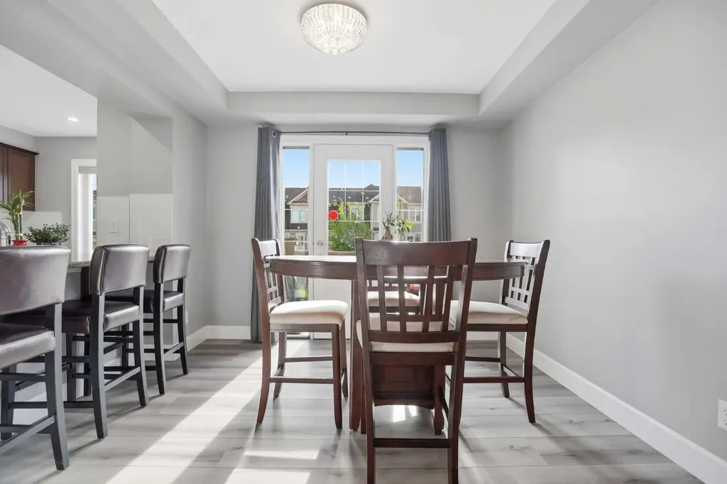 52 Windstone Green SW Airdrie AB T4B 0N5