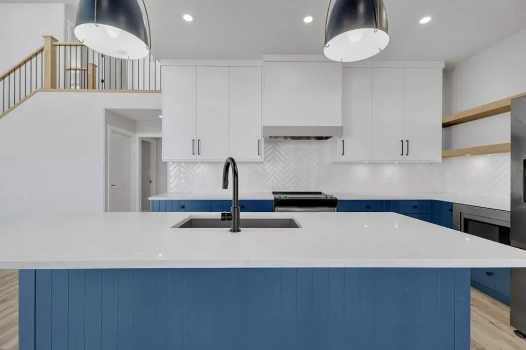 47 Bay View Street Rochon Sands AB T0C 3B0