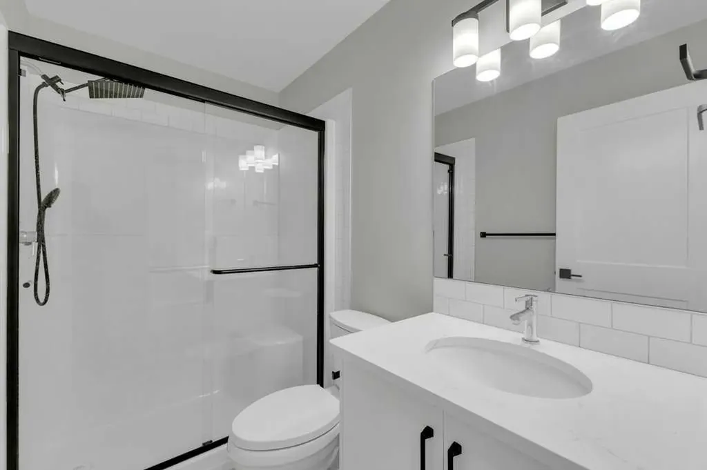 47 Bay View Street Rochon Sands AB T0C 3B0