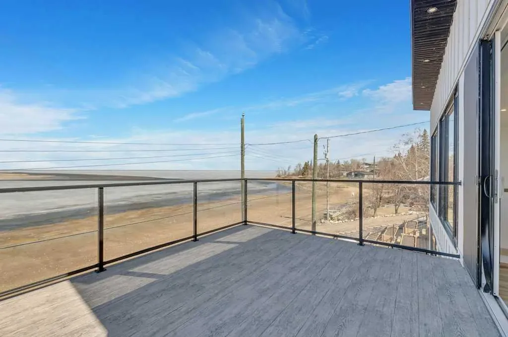 47 Bay View Street Rochon Sands AB T0C 3B0
