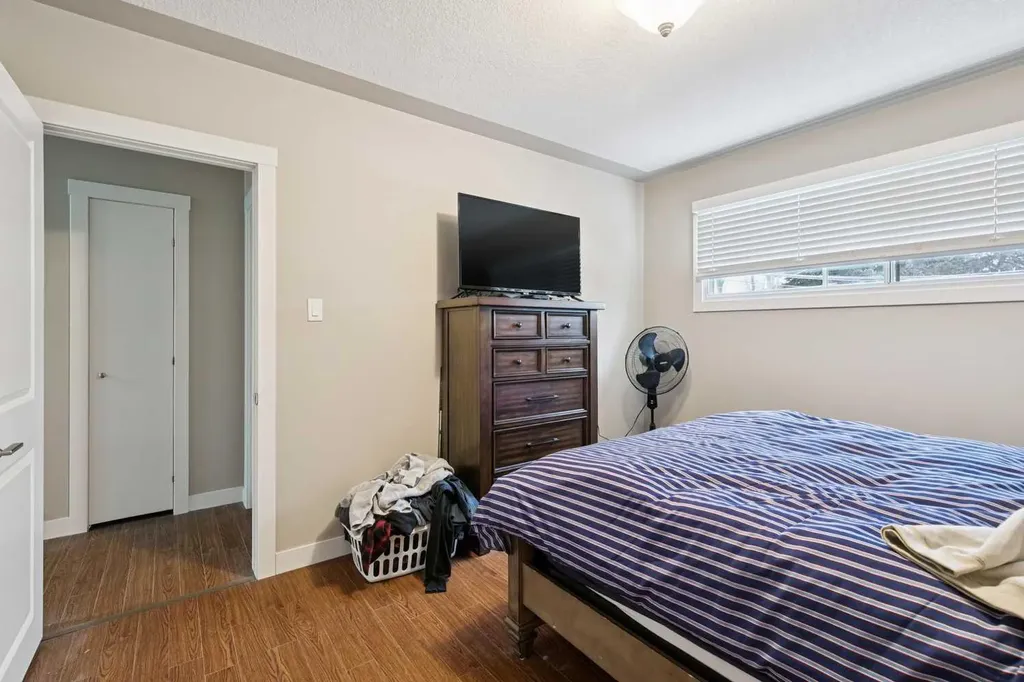 1440 45 Street SW Calgary AB T3C 2C2
