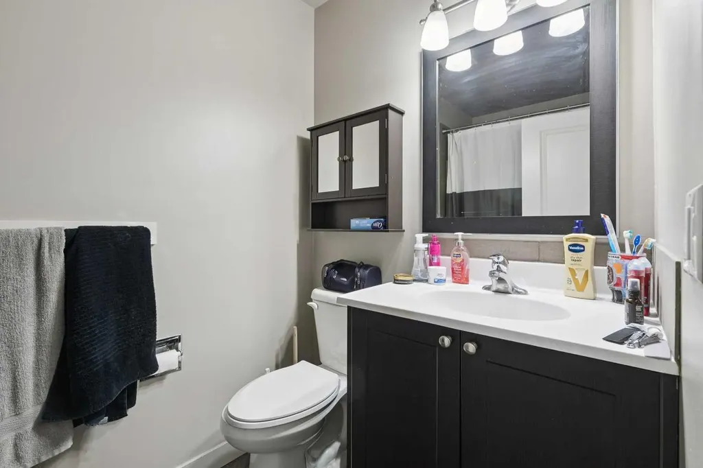 1440 45 Street SW Calgary AB T3C 2C2