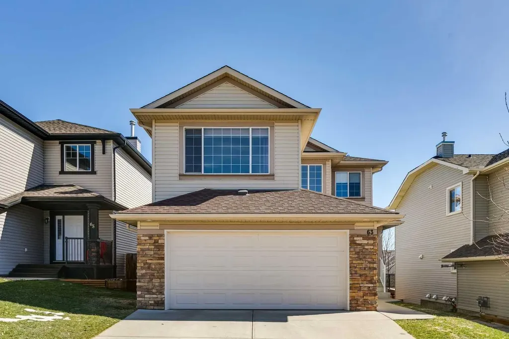 63 Westmount Circle Okotoks AB T1S 0B7