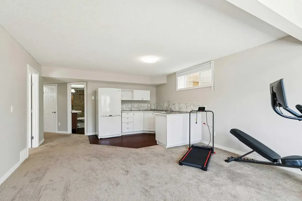 63 Westmount Circle Okotoks AB T1S 0B7