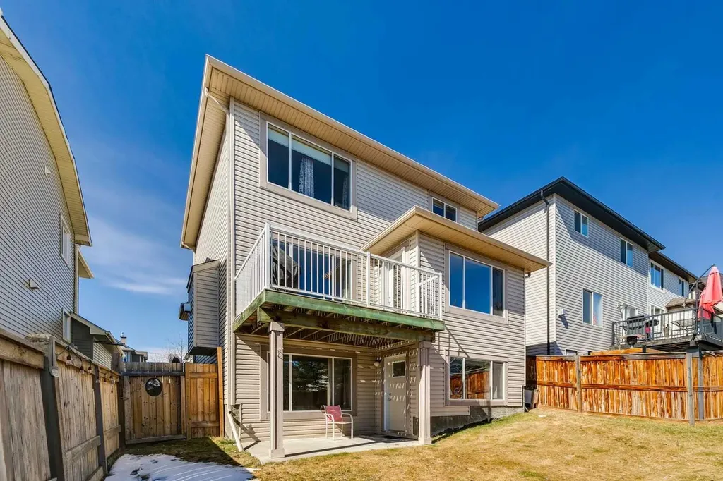 63 Westmount Circle Okotoks AB T1S 0B7