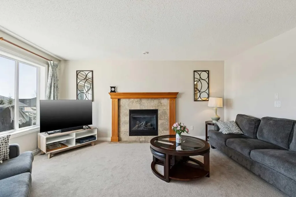 63 Westmount Circle Okotoks AB T1S 0B7